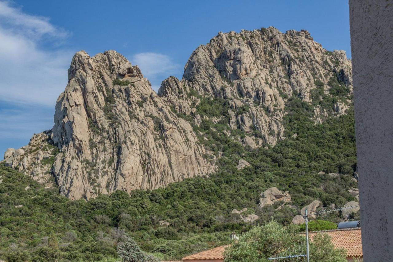 Apartamento Piccola Petra Sarda San Pantaleo Exterior foto