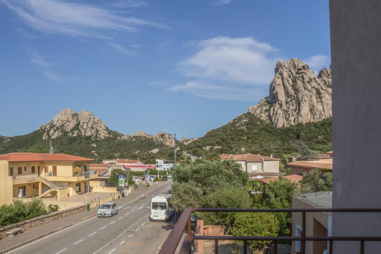Apartamento Piccola Petra Sarda San Pantaleo Exterior foto